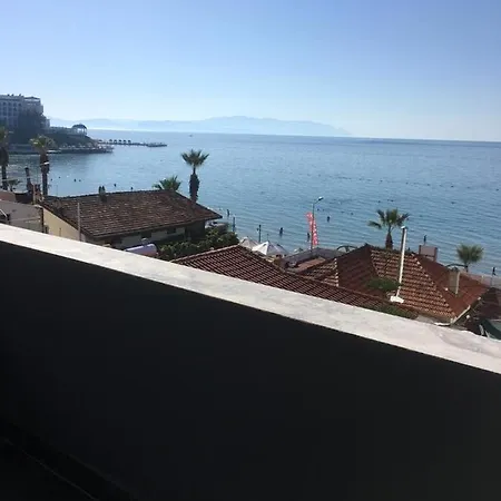 öztaş Suits Apt 8 Ladies Beach