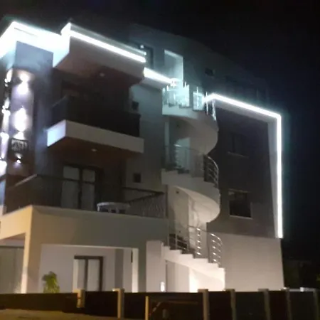 Apartament öztaş Suits Apt 8 Ladies Beach
