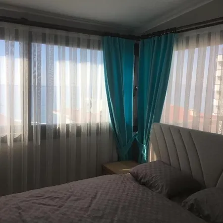 öztaş Suits Apt 8 Ladies Beach Apartament *
